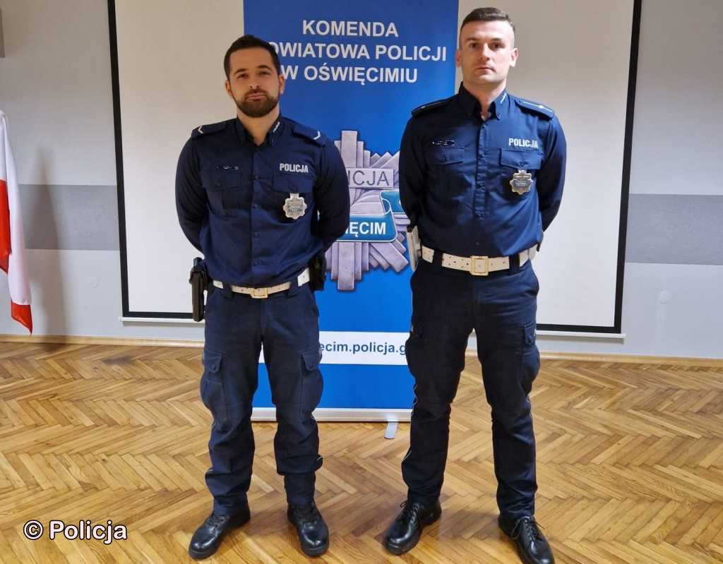 Kolejni policjanci z oświęcimskiej drogówki dołączyli do grona aniołów stróżów z Komendy Powiatowej Policji (KPP) w Oświęcimiu.