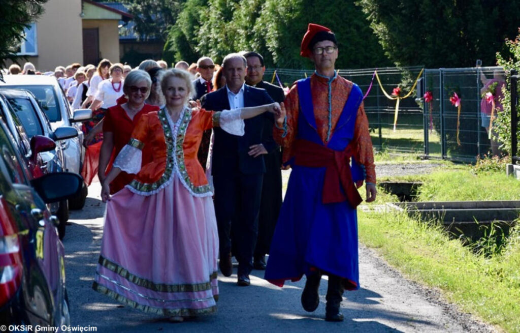 Święto stroju ludowego i narodowego piąty raz zagości w gminie Oświęcim. Wydarzenie rozpocznie się w środę 3 maja o godz. 16 w Grojcu.