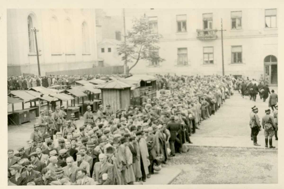 Pierwszy transport Polaków do Auschwitz