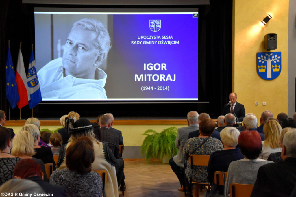 Igor Mitoraj otrzymał pośmiertnie Honorowe Obywatelstwo Gminy Oświęcim.