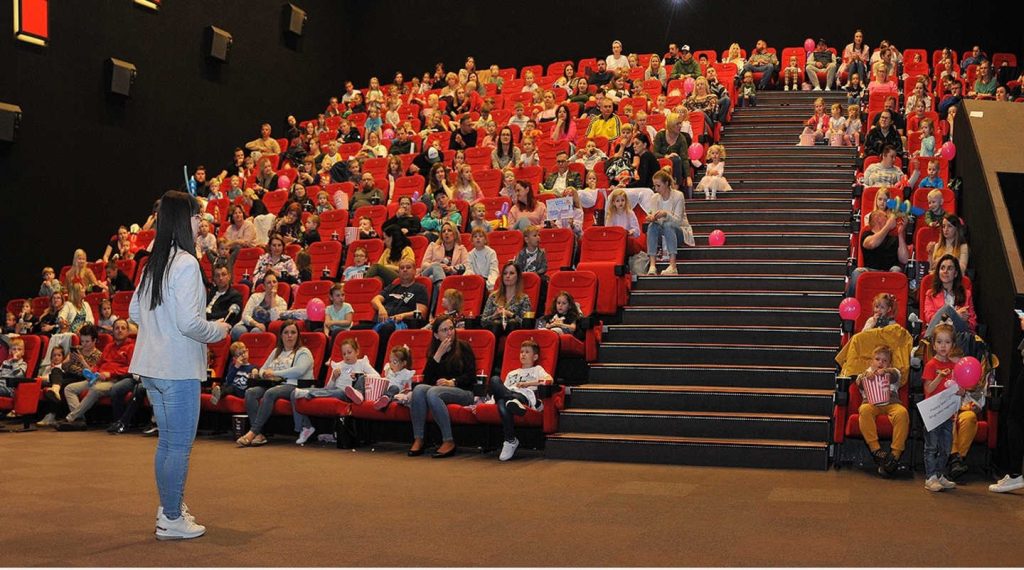 Kino Planet Cinema, mieszczące się w galerii Niwa w Oświęcimiu zaprasza wszystkie rodziny z małymi dziećmi na Dziecięce Poranki.