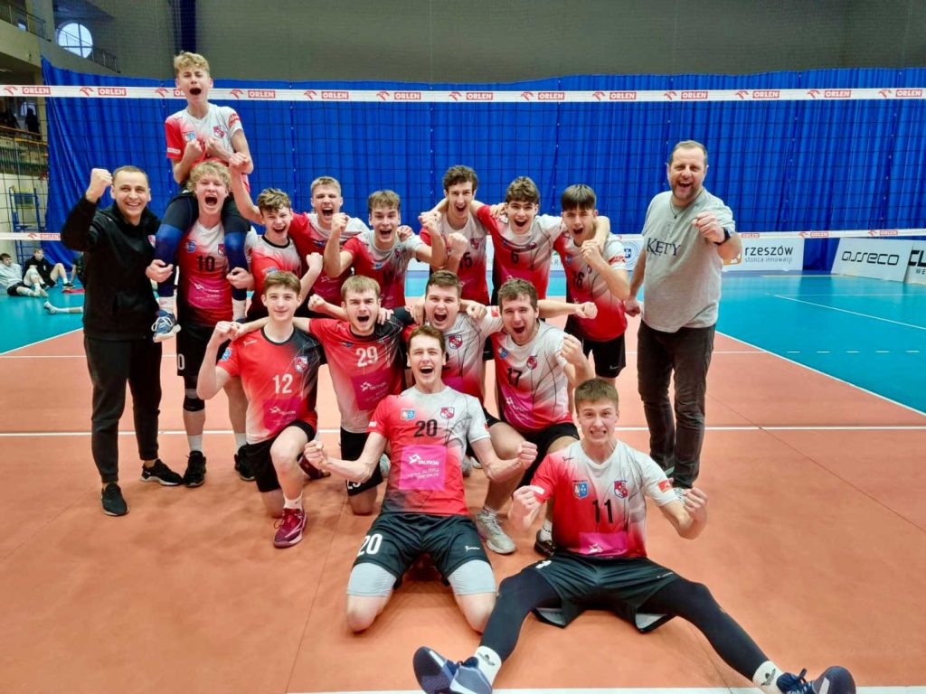 Juniorzy Kęczanina Kęty awansowali do grona szesnastu najlepszych drużyn z Polsce. Fot. FB/UMKS Kęczanin Kęty