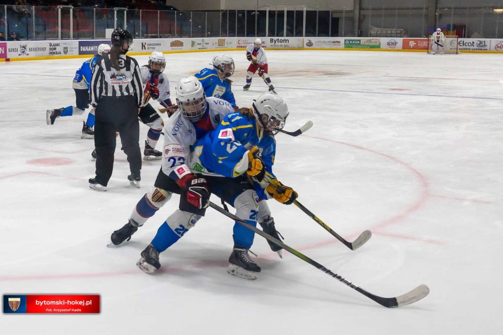 W półfinale play-off oświęcimianki musiały uznać zdecydowaną wyższość miłościwie panującej w kobiecym hokeju królowej z Bytomia.