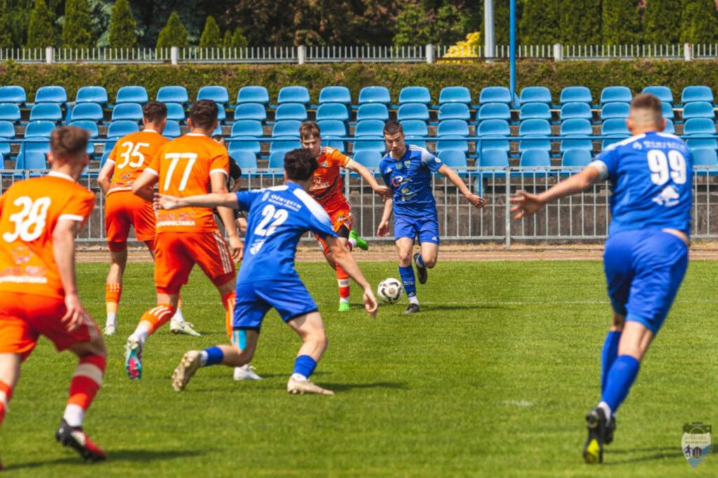 Oświęcimianie zainaugurują rundę rewanżową meczem na swoim stadionie z drugim zespołem Termaliki Bruk-Bet Nieciecza.