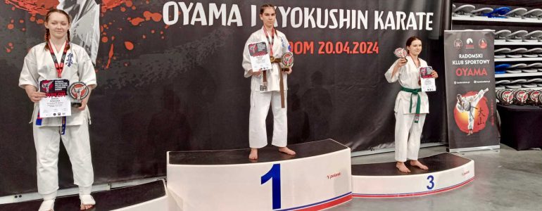Karatecy z Brzeszcz na podium mistrzostw Polski – FOTO