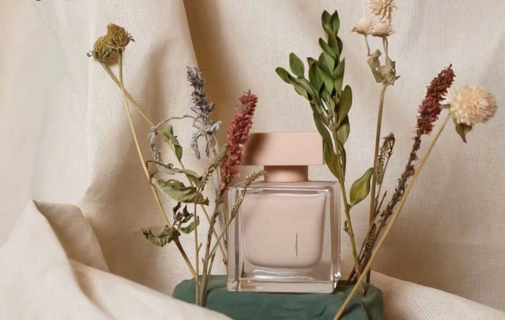 Odkryj tajniki aromaterapii: Warsztaty perfumeryjne dla pań