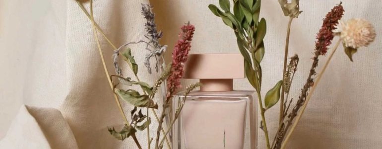 Odkryj tajniki aromaterapii: Warsztaty perfumeryjne dla pań