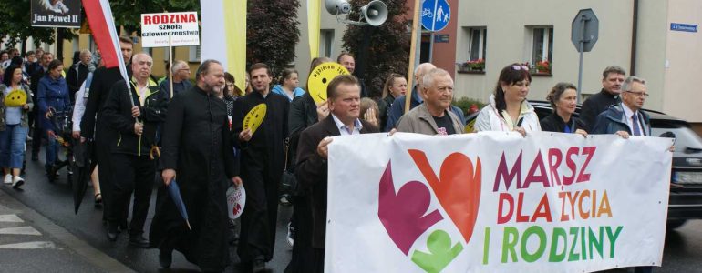 Marsz dla życia i rodziny w Oświęcimiu – FILM, FOTO