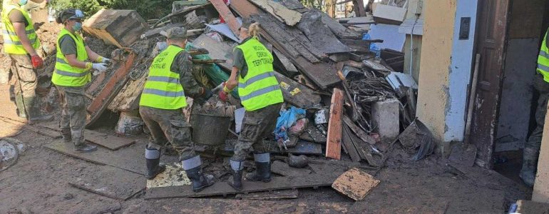 Małopolscy terytorialsi z Oświęcimia w operacji Feniks – FOTO