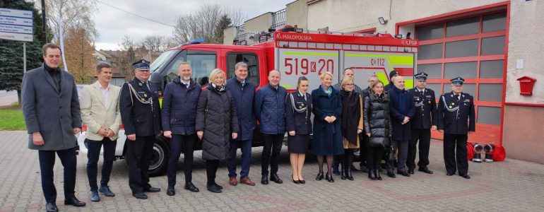 Faktycznie przekazanie już było, teraz nastąpiło uroczyste – FOTO